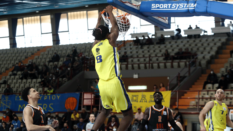 Ήττα για τον Προμηθέα στην επιστροφή του Γιατρά, 90-82 το Λαύριο