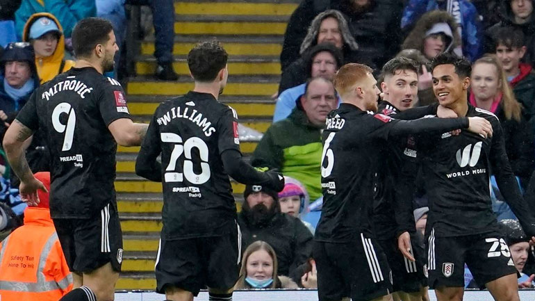 Αγγλία: Επέστρεψε στην Premier League η Φούλαμ, 3-0 την Πρέστον