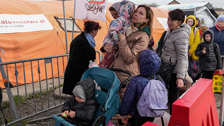 Η Μόσχα έχει εκτοπίσει 500.000 ανθρώπους μας, δηλώνει ηγετικό μέλος του ουκρανικού Κοινοβουλίου