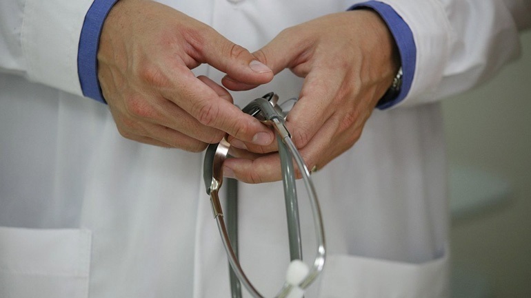 ΗΠΑ: Τα CDC καλούν τους γιατρούς να αναφέρουν ύποπτα κρούσματα ηπατίτιδας άγνωστης αιτιολογίας σε παιδιά