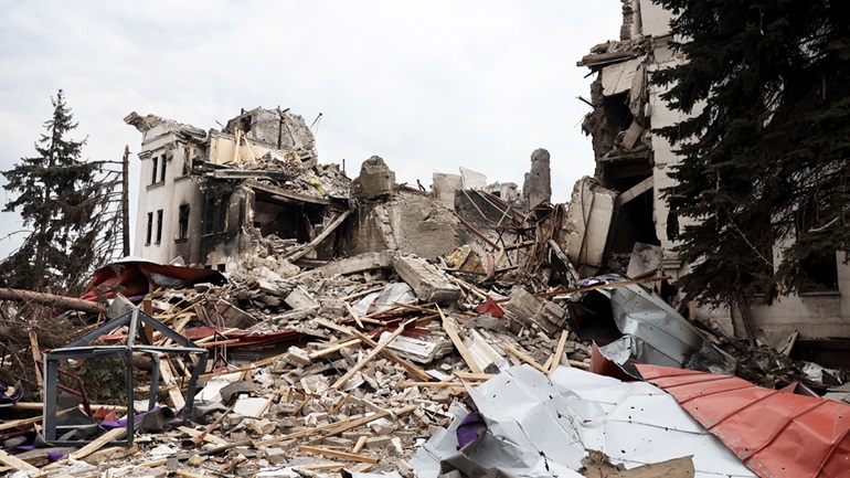 Κίεβο: Ζητά από τη Ρωσία να επιτρέψει την απομάκρυνση αμάχων από το Azovstal