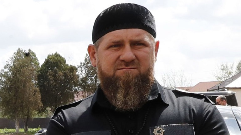 Καντίροφ: Οι ρωσικές δυνάμεις θα καταλάβουν σήμερα τη χαλυβουργία Azovstal