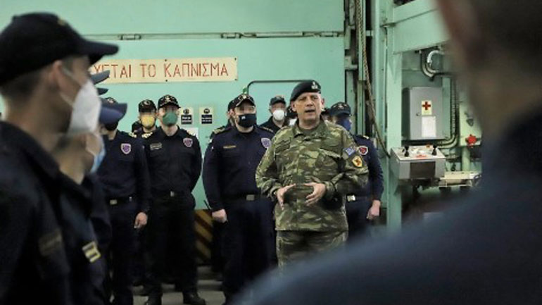 Επίσκεψη αρχηγού ΓΕΕΘΑ σε μονάδες του Πολεμικού Ναυτικού και ανταλλαγή ευχών για το Πάσχα με το προσωπικό Επίσκεψη αρχηγού ΓΕΕΘΑ σε μονάδες του Πολεμικού Ναυτικού και ανταλλαγή ευχών για το Πάσχα με το προσωπικό