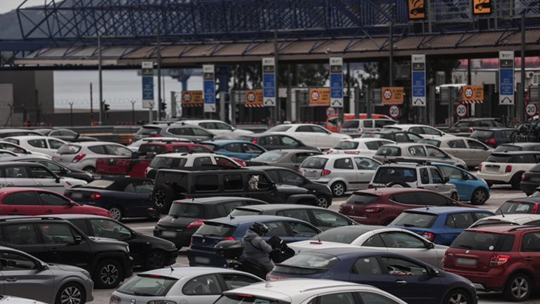 Αδειάζει το κλεινόν άστυ λόγω της εξόδου των εκδρομέων του Πάσχα