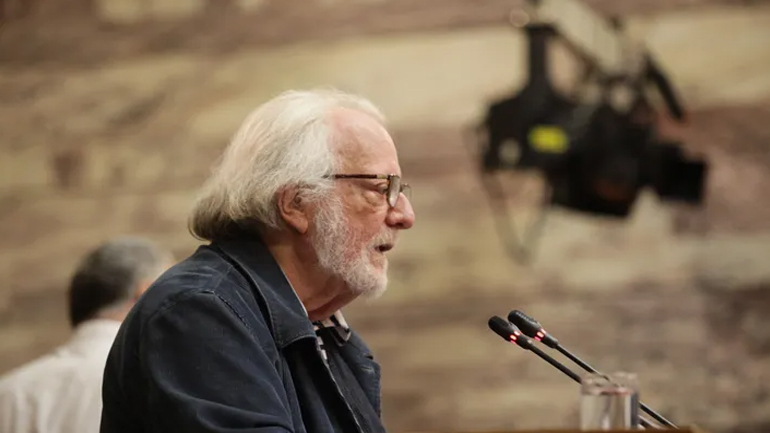 «Έφυγε» στα 92 του από κορωνοϊό στο Παρίσι ο Ροβήρος Μανθούλης