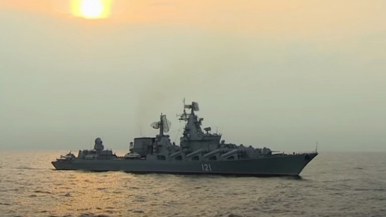 Ρωσία: Ένας νεκρός και 27 αγνοούμενοι από το ναυάγιο του καταδρομικού Moskva