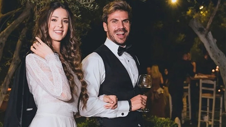 Άκης Πετρετζίκης-Κωνσταντίνα Παπαμιχαήλ: Πρώτη εμφάνιση μετά την ανακοίνωση της δεύτερης εγκυμοσύνης