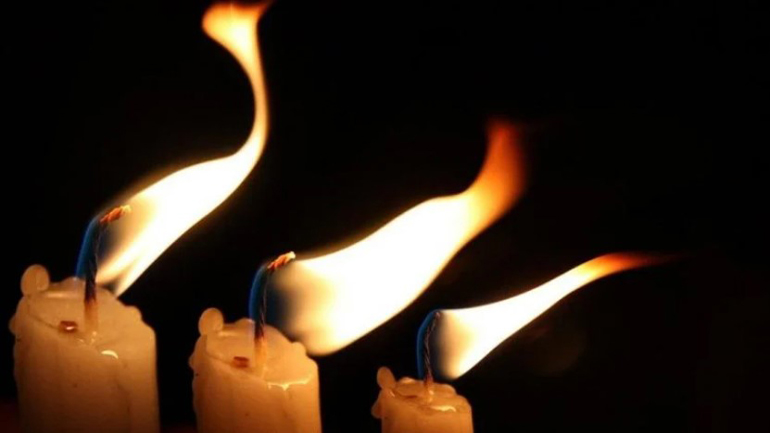 Η «διαδρομή» του Αγίου Φωτός από τα Ιεροσόλυμα προς στην Αθήνα και την υπόλοιπη Ελλάδα