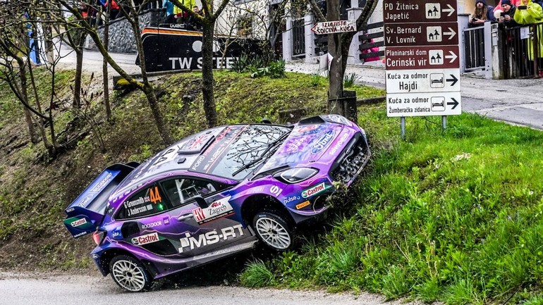 O GUS GREENSMITH ευτυχώς αφού ...ανέβηκε το λόφο επανήλθε ανεπαφος στο δρόμο