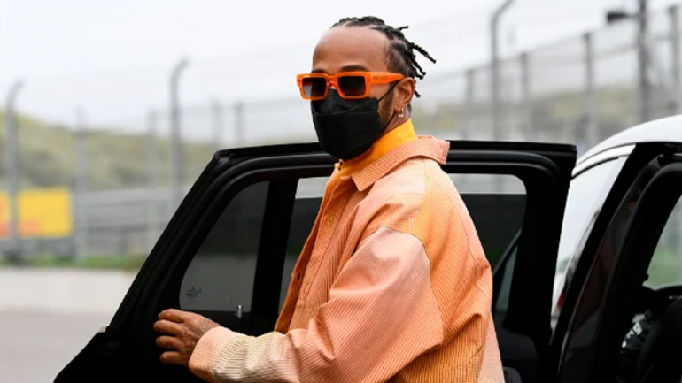 Ο Lewis Hamilton αγοράζει ποσοστά της Chelsea;