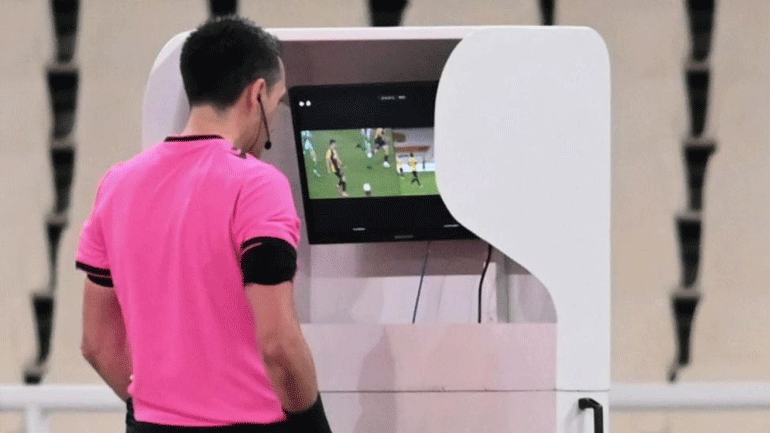 UEFA: Με VAR ημιτελικοί και τελικός του Europa Conference League