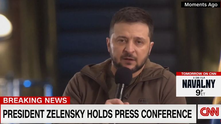 Ζελένσκι: Μας στηρίζει η Ιταλία του Ντράγκι πολιτικά και με όπλα