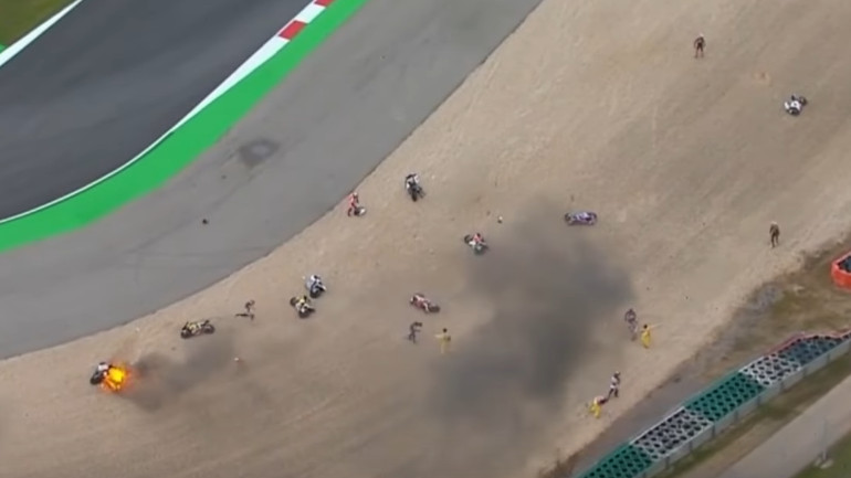 Χάος έφερε η βροχή στο Portimao.