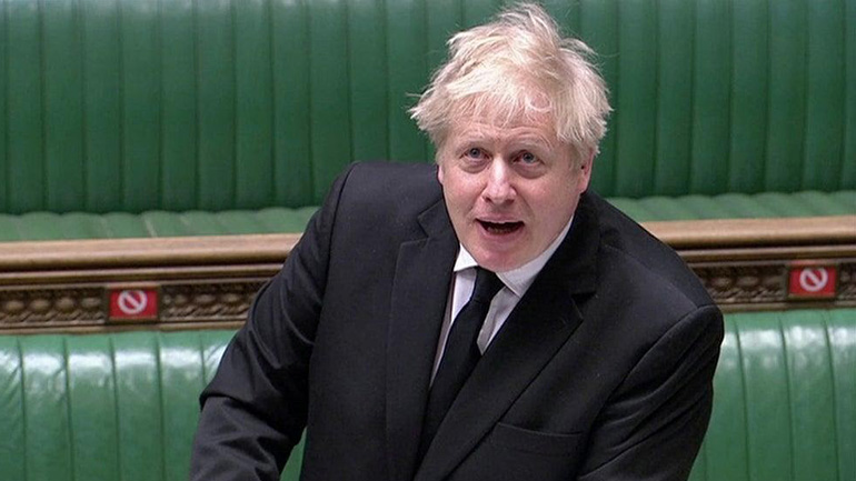 Βρετανία: Ο Μπόρις Τζόνσον καταγγέλλει τον “μισογυνισμό” εναντίον μιας βουλευτίνας των Εργατικών