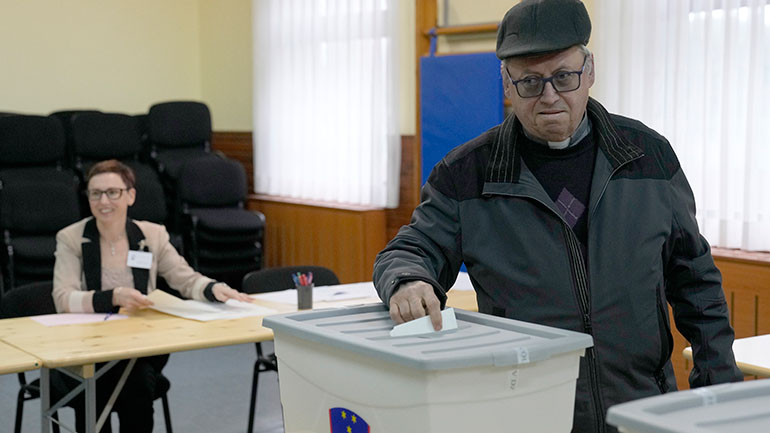 Εκλογές στη Σλοβενία: Οι φιλελεύθεροι προηγούνται με μεγάλη διαφορά από το Δημοκρατικό Κόμμα