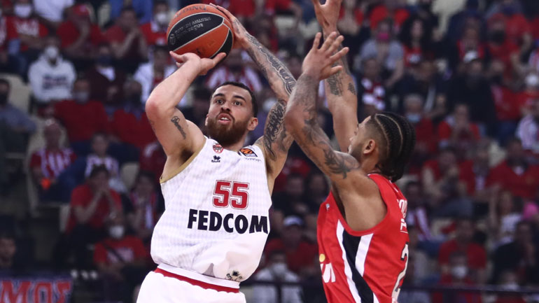 Μάικ Τζέιμς: «Έχω σεβασμό για τον Ολυμπιακό»