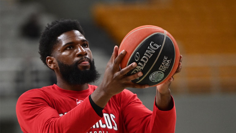 Ολυμπιακός: Αμφίβολος για τα εκτός έδρας ματς με τη Μονακό ο Μάρτιν