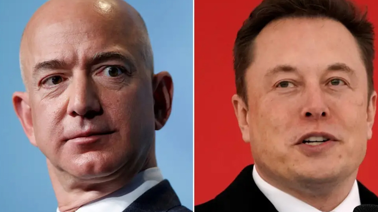 Ο Τζεφ Μπέζος υπονοεί ανάμιξη Μασκ με Κίνα για το Twitter