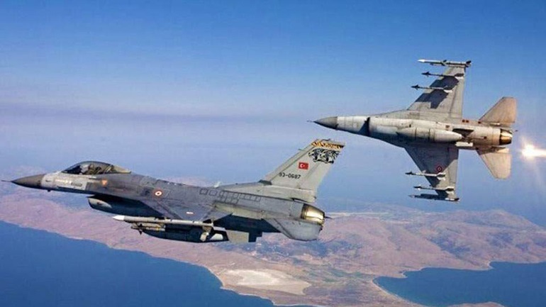 Υπερπτήσεις τουρκικών F-16 πάνω από έξι ελληνικά νησιά