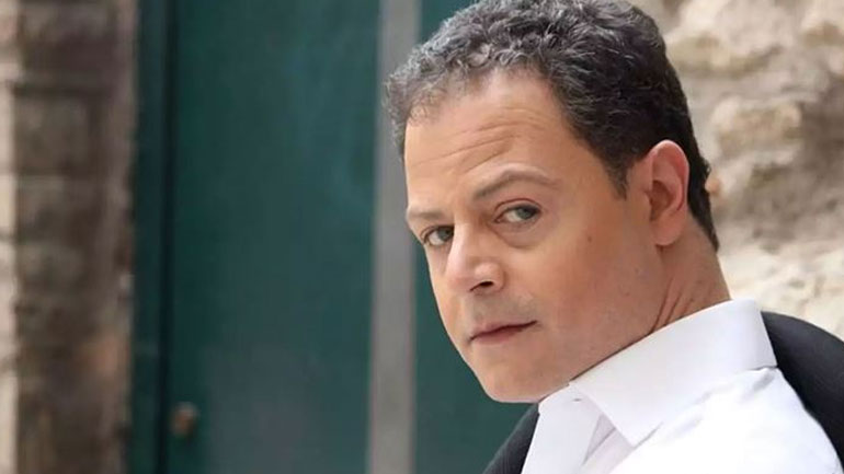 Σπύρος Θεοδόσης για Γιώργο Κιμούλη: «Όταν πετάς ένα ποτήρι στο κεφάλι ενός συναδέλφου…»