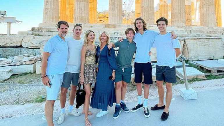 Marie-Chantal: Πάσχα αλά ελληνικά στο South Hampton των ΗΠΑ με τον σύζυγό της Παύλο Γλύξμπουργκ