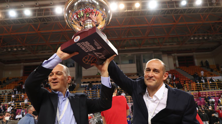 Μονακό-Ολυμπιακός: Στη Γαλλία για το τρίτο ματς της σειράς oι Παναγιώτης και Γιώργος Αγγελόπουλος