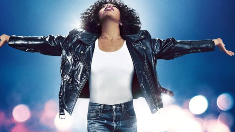 Η Ναϊόμι Άκι ως Γουίτνεϊ Χιούστον στην πρώτη αφίσα της ταινίας