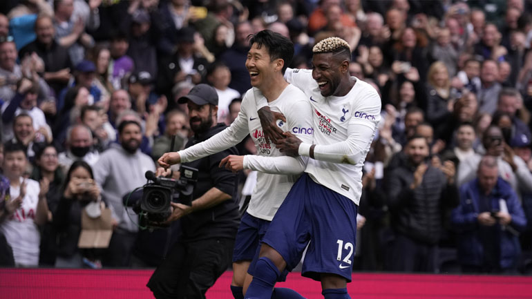 Αγγλία: Στην τέταρτη θέση η Τότεναμ, «τρίποντο-ανάσα» για την Έβερτον