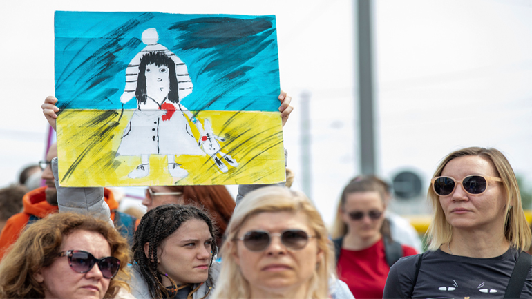 Γερμανία: Παράλληλες διαδηλώσεις για την Ουκρανία και τη Ρωσία στη Δρέσδη