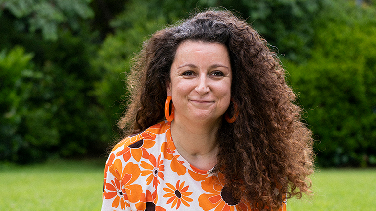 Η Κατερίνα Βρανά με το «Σχεδόν Πέθανα» στο Anodos Live Stage