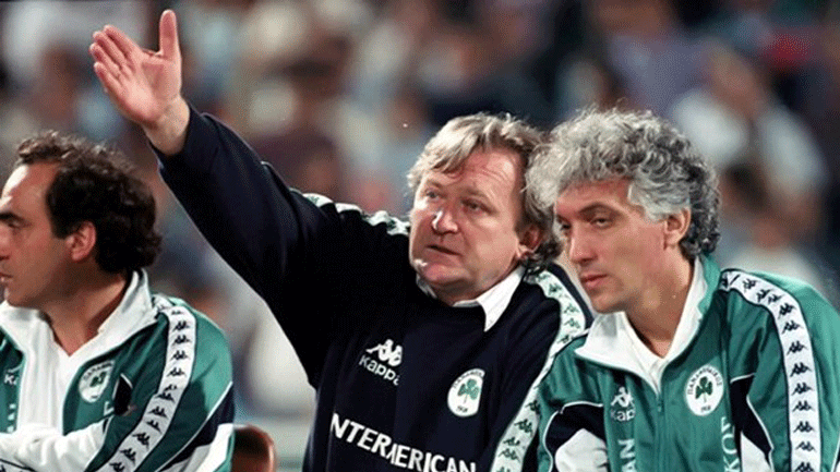 Πουτάνα είναι η μπάλα, όχι πόρνη…