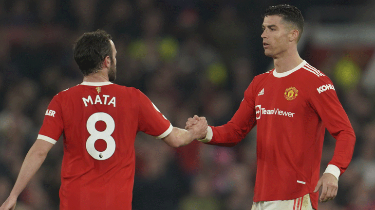 Ξέσπασε στην Μπρέντφορντ με 3-0 η Μάντσεστερ Γιουνάιτεντ