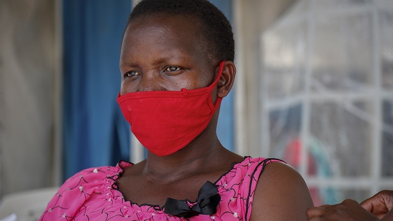 Ν. Αφρική: Δύο νέες υποπαραλλαγές της Όμικρον εκτοξεύουν τα περιστατικά Covid στη χώρα