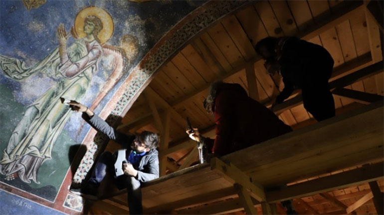 Συντήρηση τοιχογραφιών του Αγίου Γεωργίου στο Κουρμπίνοβο με ελληνική τεχνογνωσία
