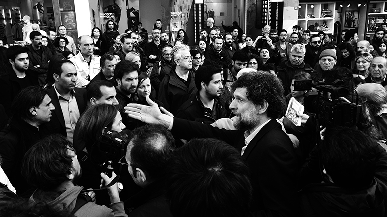 Οσμάν Καβαλά: Ασκήθηκε πολιτική πίεση στο δικαστήριο για την καταδίκη του