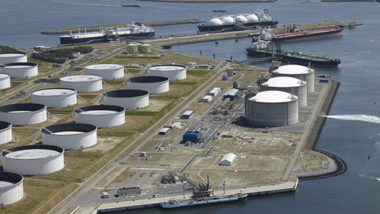 Ρωσικό πετρέλαιο: Αντιδράσεις για την πρόταση της ΕΕ από την Πράγα και τη Βουδαπέστη