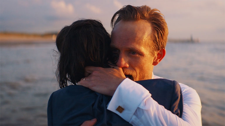 «Δωμάτιο 108»: Μια ταινία θρίλερ του Στεφάν Στρεκέρ με τον Ζερεμί Ρενιέ