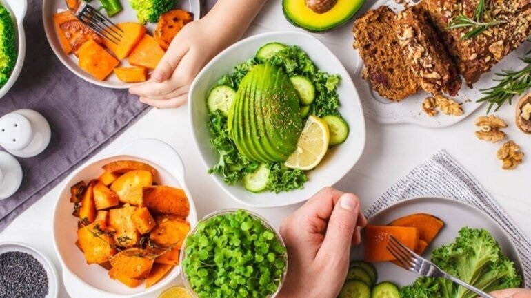 Οι δίαιτες βίγκαν ενισχύουν την απώλεια βάρους και μειώνουν το σάκχαρο σε υπέρβαρους ή διαβητικούς τύπου 2 