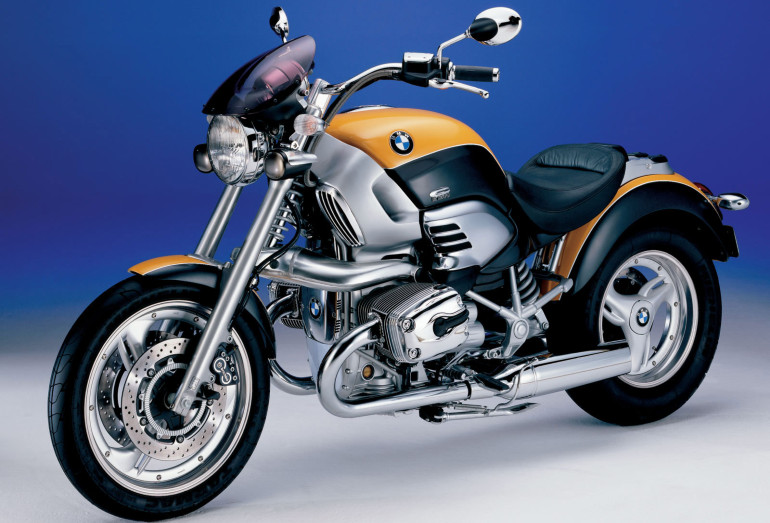 Αυτό είναι το R1200C του 2000.