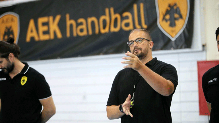Χάντμπολ: Αποχωρεί από την ΑΕΚ ο Δημητρούλιας