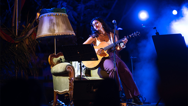 Η Αθήνα ξενυχτά: Η Μαρίνα Σπανού στο Anodos Live Stage