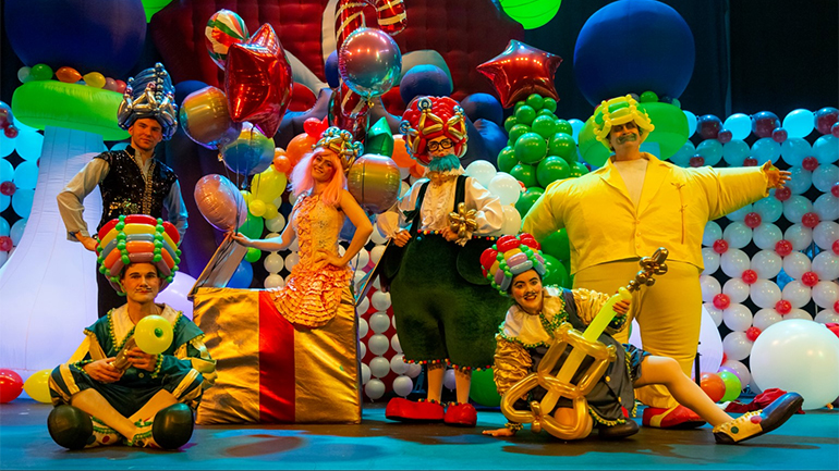 Ουκρανοί και Ρώσοι στη σκηνή του Θεάτρου Ακροπόλ