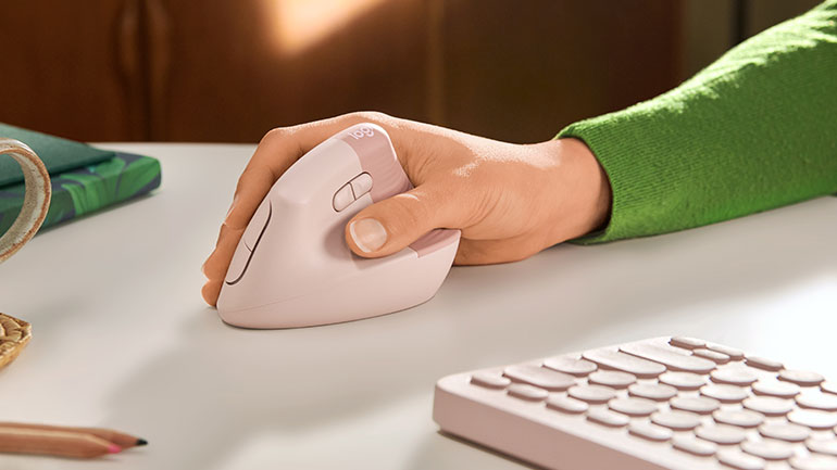 Η Logitech παρουσίασε το κάθετο εργονομικό ποντίκι Lift