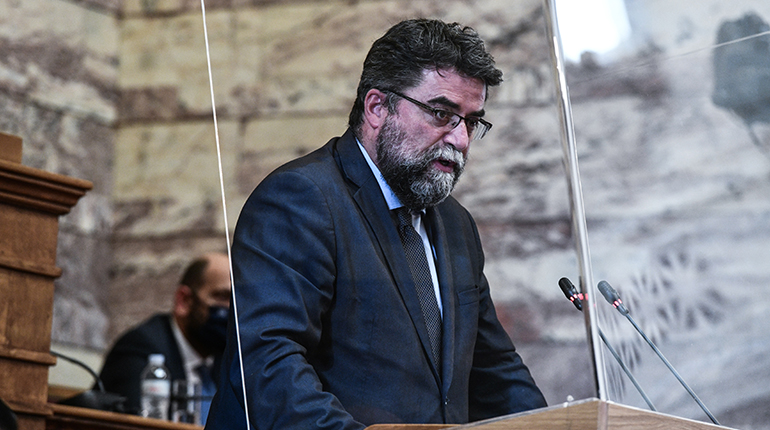 Βουλή: Καταγγελία κατά του Β. Οικονόμου για αντικοινοβουλευτική συμπεριφορά, κατέθεσε η Γεροβασίλη