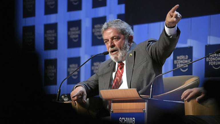 Βραζιλία: Ο πρώην πρόεδρος Λούλα ντα Σίλβα θα διεκδικήσει μια τρίτη θητεία στις εκλογές