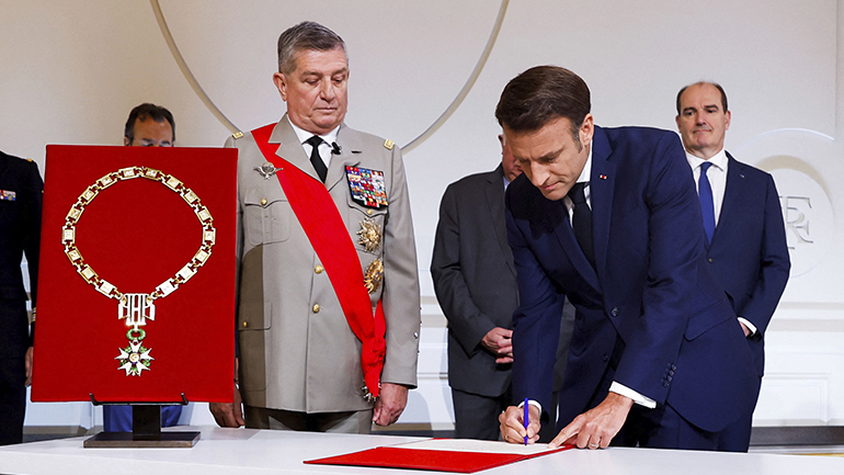 Γαλλία: Ο Εμανουέλ Μακρόν είναι επισήμως ο πρόεδρος της Γαλλικής Δημοκρατίας