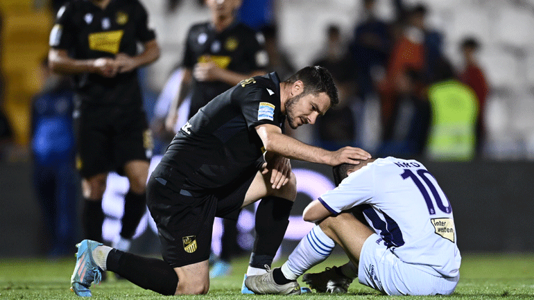 Στη Super League 2 ο Απόλλων Σμύρνης, 0-0 με τη Λαμία