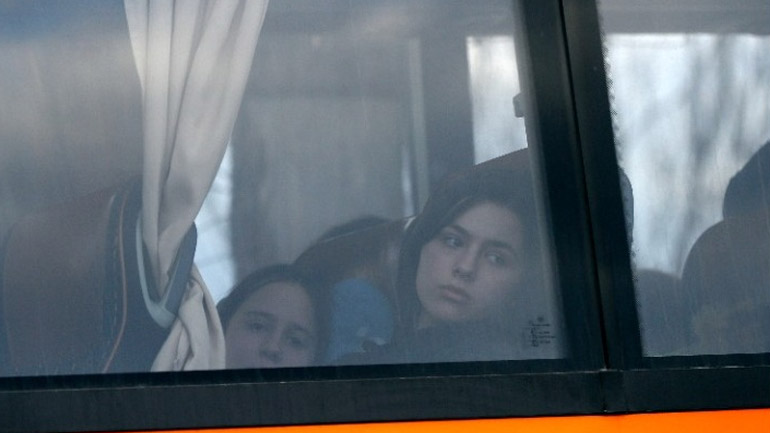 Ουκρανία: Λεωφορεία με αμάχους από τη Μαριούπολη και το Αζοφστάλ έφτασαν στη Ζαπορίζια