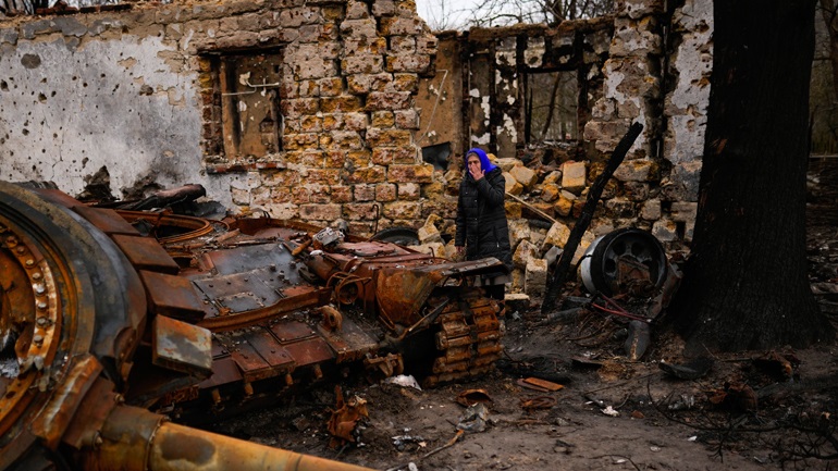 Ουκρανία: Τουλάχιστον δύο νεκροί από τον βομβαρδισμό σχολείου στην επαρχία Λουχάνσκ