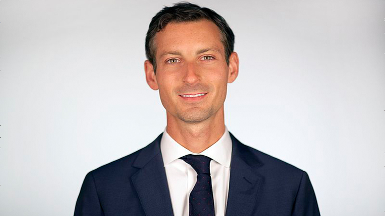 Νεντ Πράις: Παραλογισμός να μιλάει ο Πούτιν για αμυντικό πόλεμο στην Ουκρανία